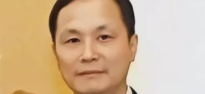 大间谍遍布军界政界简直令人冒冷汗！龙8国际点此进入潜伏在中国高层的4(图1)